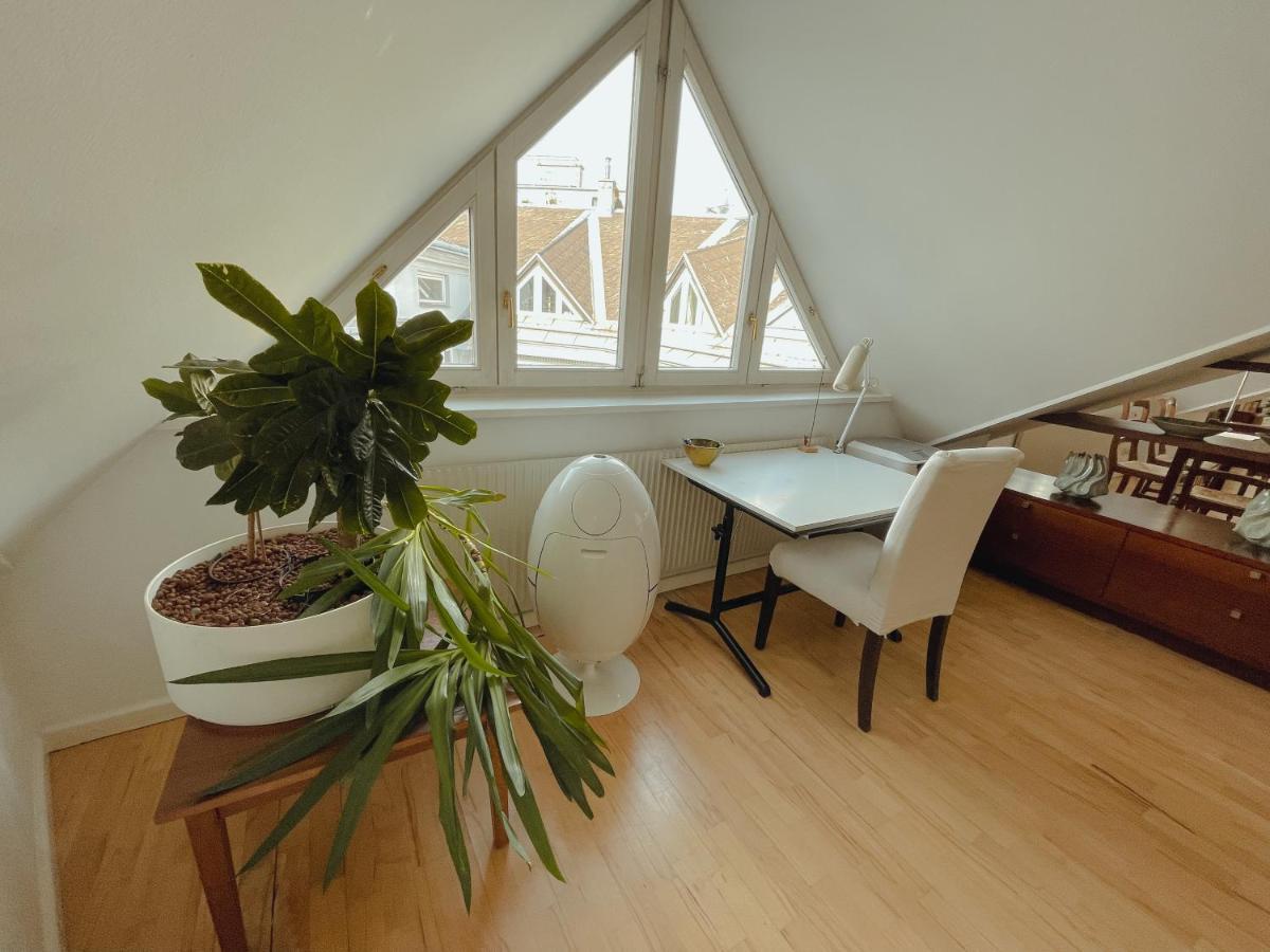 Luxury 150M2 Suite In Most Desirable Area Of Historic Central Vienna Luaran gambar
